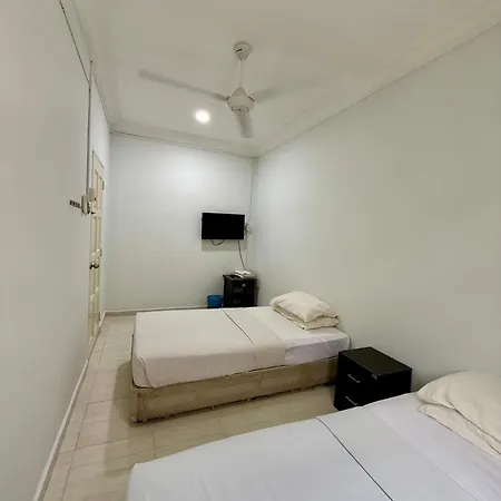Eco Stay Guesthouse Kuantan Exterior photo