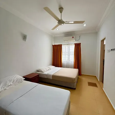 Eco Stay Guesthouse Kuantan Exterior photo