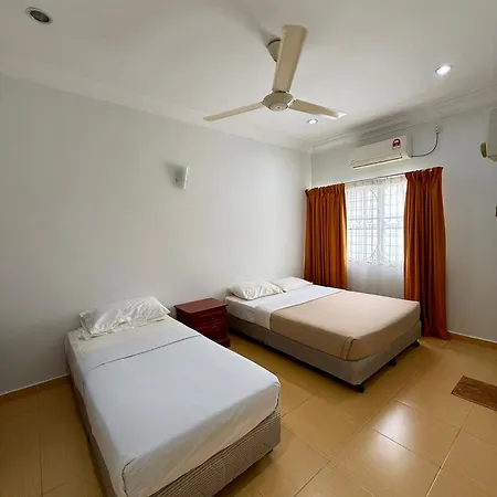 Eco Stay Guesthouse Kuantan Exterior photo